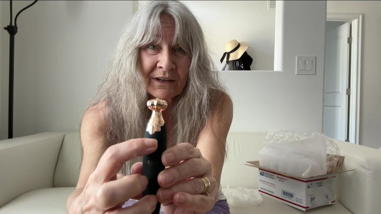 Leilani Lei: Rozbalení odpařovače