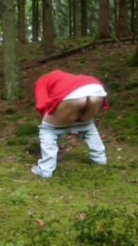 Jen Is Pissing in the Forest