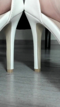 Touch Arches in Heels