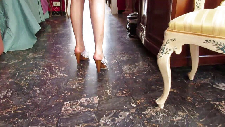 Lady Mesmeratrix Official: Zoccoli di legno