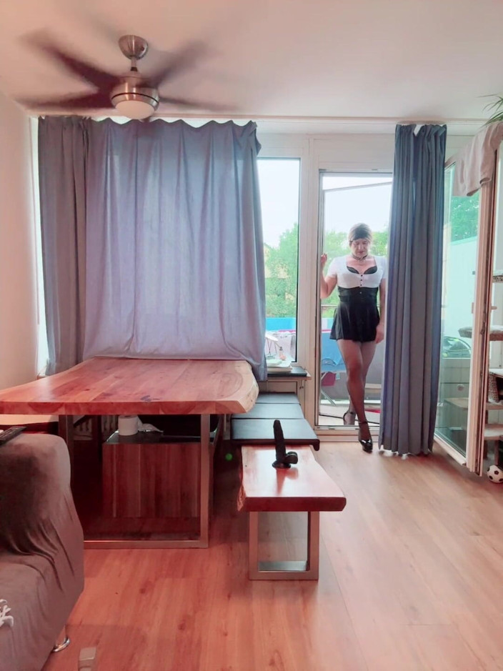 SissyDaniella: Banci pulang kerja