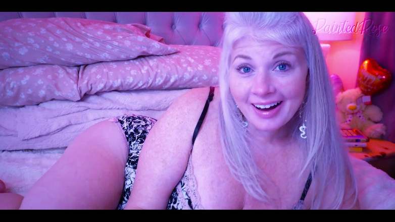 PaintedRose: Solo MILF