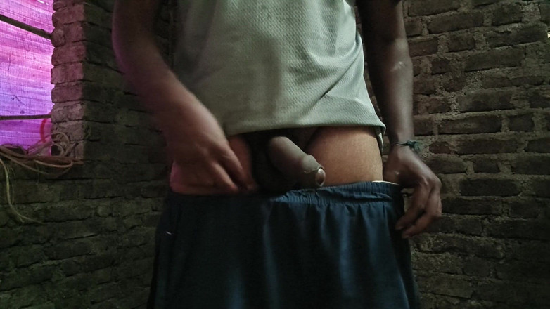 Needajob: Aujourd’hui, en voyant la femme du voisin, le sperme est...