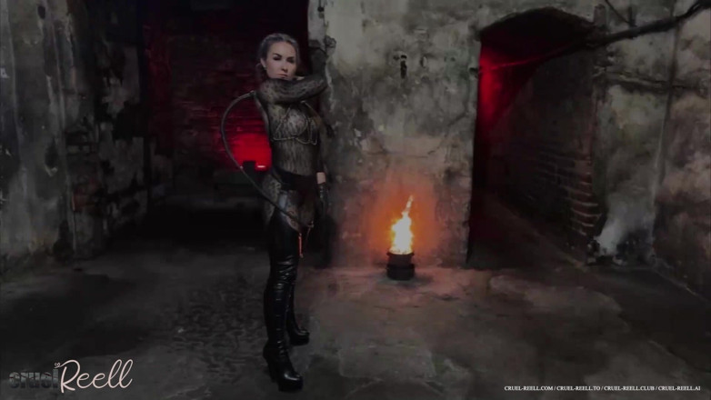 REELL - The cute Girl next door _ FemDom Reality: Paní bičuje tvůj submisivní zadek