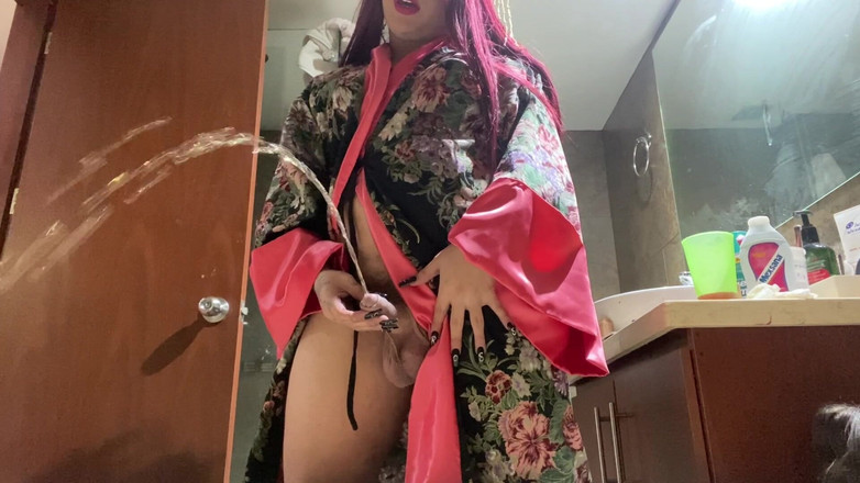 JessieRoss: 3 Duże sikanie i duża sperma