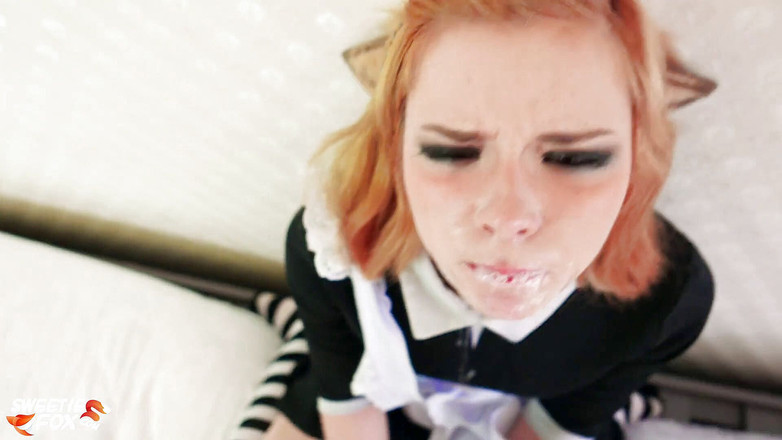 Sweetie Fox: Styvbror hårt ansiktsknull söt hembiträde efter att ha läst - cumshot