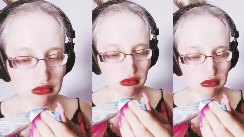 FinDom Goaldigger: Asmr Sweet Chocolate Eating- Asmr, ochelari de vedere, Giantess, ruj,...