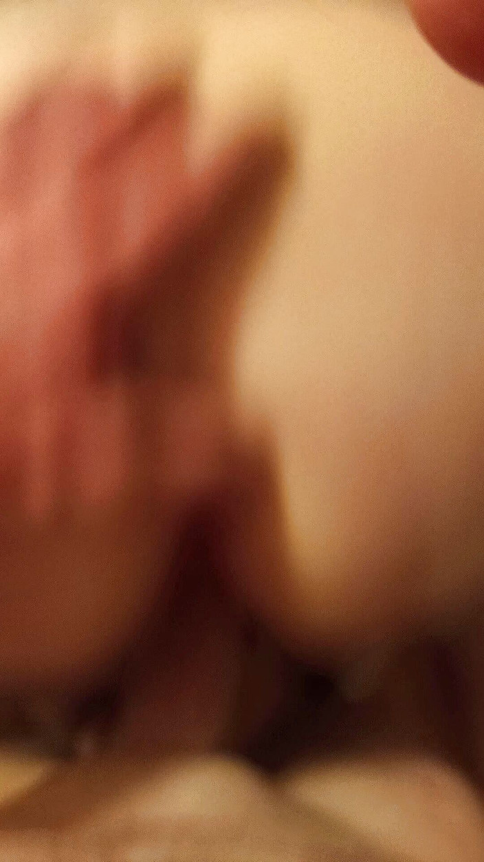 Kinkyfuncpl: Junge, sie mag es, diese warme, nasse muschi auf und...