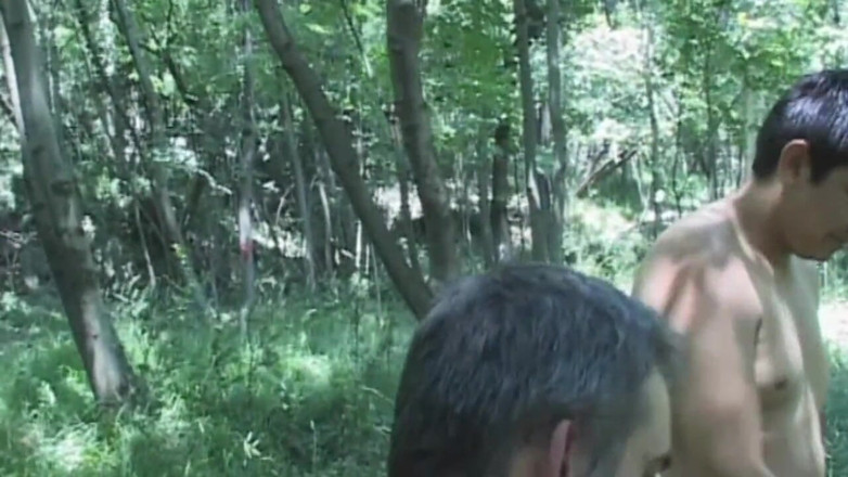 Real Home Made: Amateur sex in the woods - DvD
