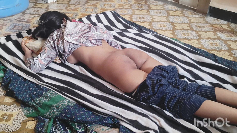 Desishycouple: Kakak ipar indiaku yang super seksi