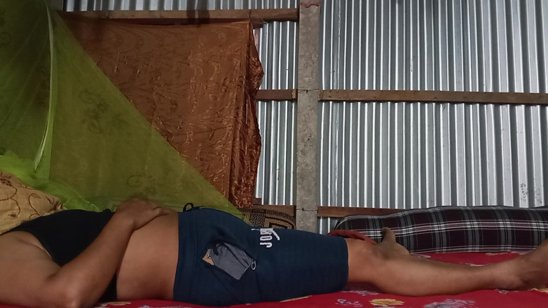 SAFI TV: Teen Stepniece Sharing Bed with Wicked Stepuncle