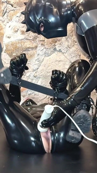 Piacere estremo per gloomy, Parte 1 - Alex Latex