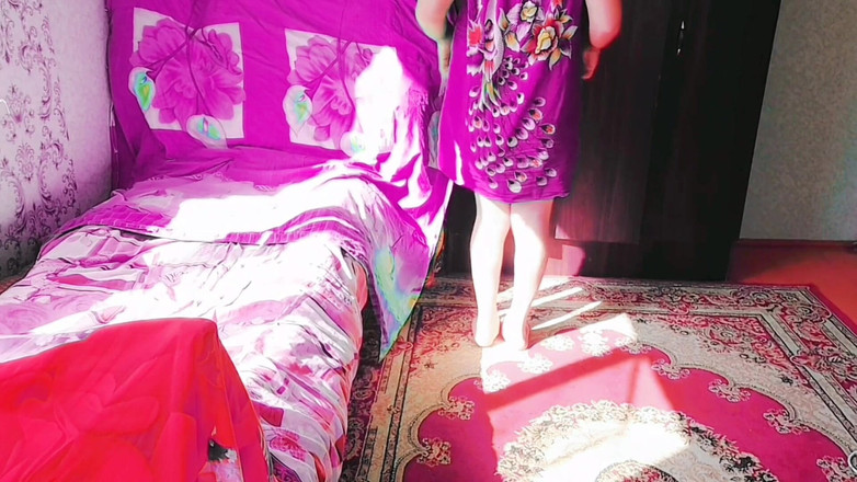 Kitty_Cross: Jucăușă Femboy te seduce cu obraznice mici