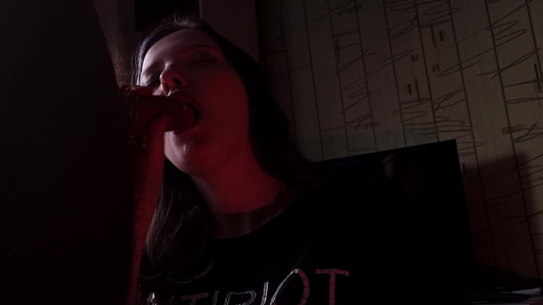 Vaisiti7: Stepdad showed petite stepdaughter what a real male dick is