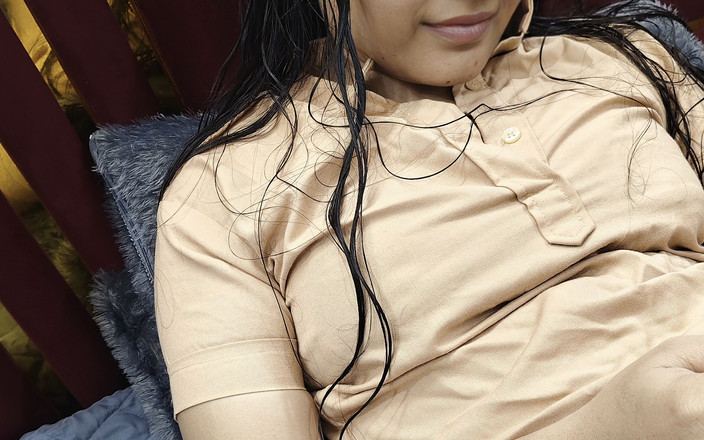 Khushboobhabi: 의붓오빠가 모성 의붓여동체의 소녀를 떠났어