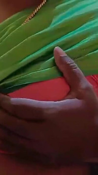 Friend's Stepmom Fucking in Green Saree with Subtitles -1