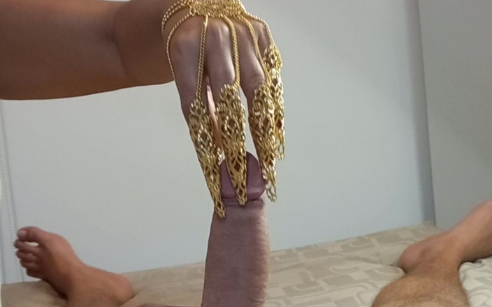 Handjob Passion: 내 황금 육식 동물 발톱은 당신의 자지를 미치게 - 핸잡 놀리고 격렬한 시끄러운 오르가즘 POV