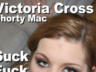 Edge Interactive Publishing: Victoria cross और शॉर्टी मैक चूसने से चेहरे पर वीर्य की बौछार