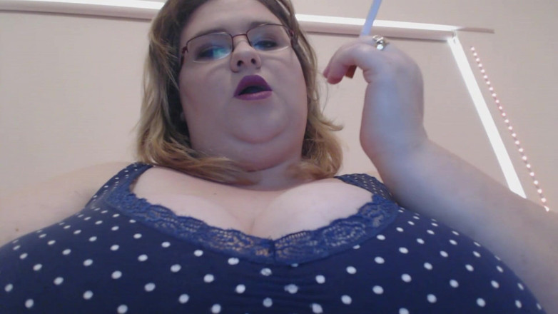 LaLaDelilah: Seins enfumage