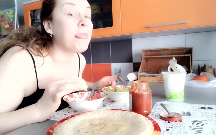 VikkiGeorgia: Sto mangiando