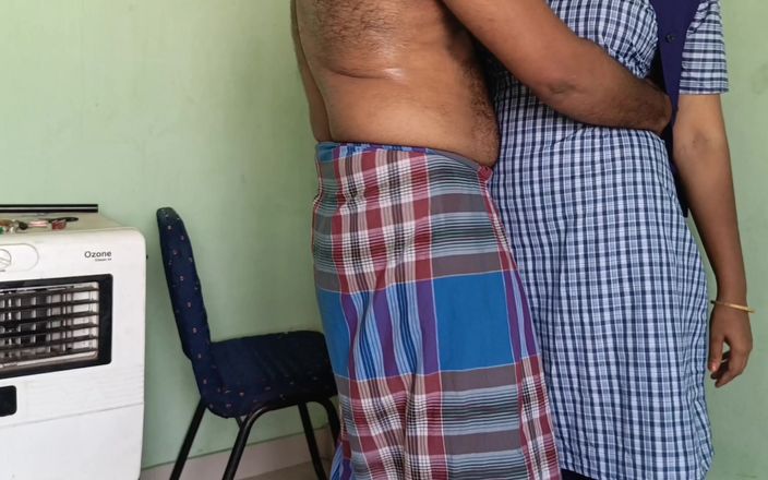Palani69: Colegiala compartió cama con maestro durante las horas del almuerzo...
