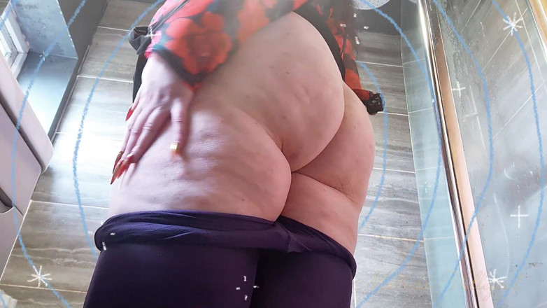 Mxtress Valleycat: Shiny and Nylon