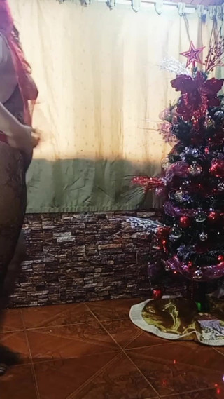 Andromeda89: Chci být něčí vánoční dárek, protože ho strávím sama