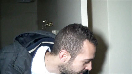 Gaybareback: Kosmon follada a pelo por Alessandro