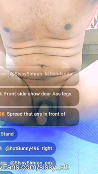 Phục Tùng Dương Vật Siêu Khoe Động Thái Gợi Cảm Của Mình Trong Webcam