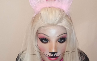 Erica Doll: 캣걸의 장난감