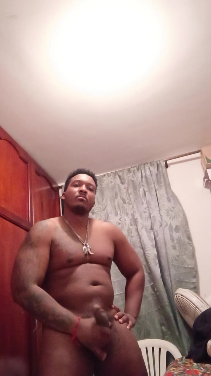 Jamespower: 흑인 대물 자지와 섹스