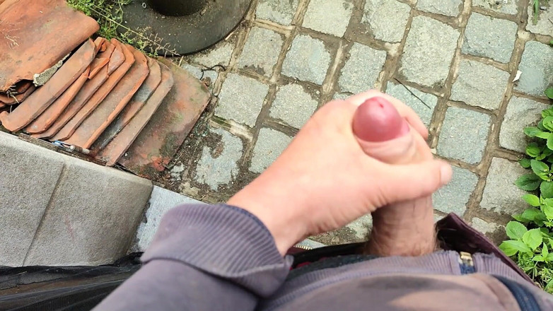 Sara B: POV: Outdoors cum
