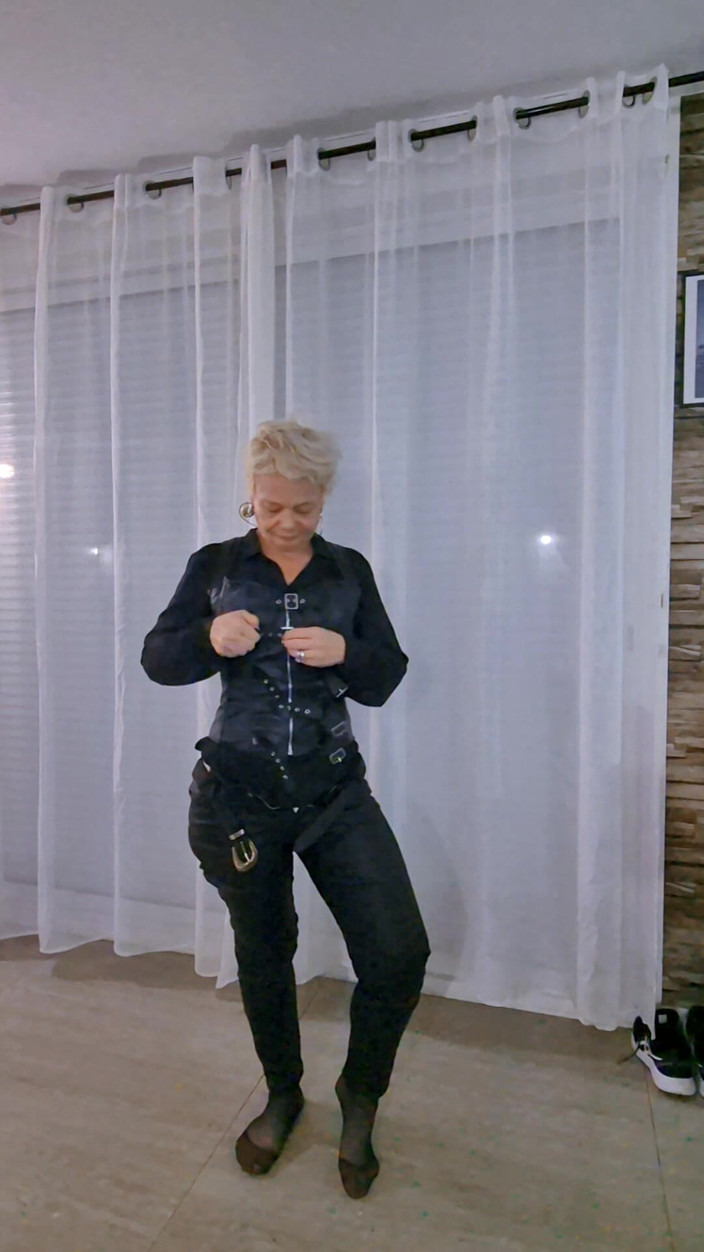 Sofy13: 下の部分も全部調理してください。見たいんだ