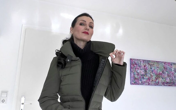 Lady Victoria Valente: Мой зеленый длинный пуховой пальто