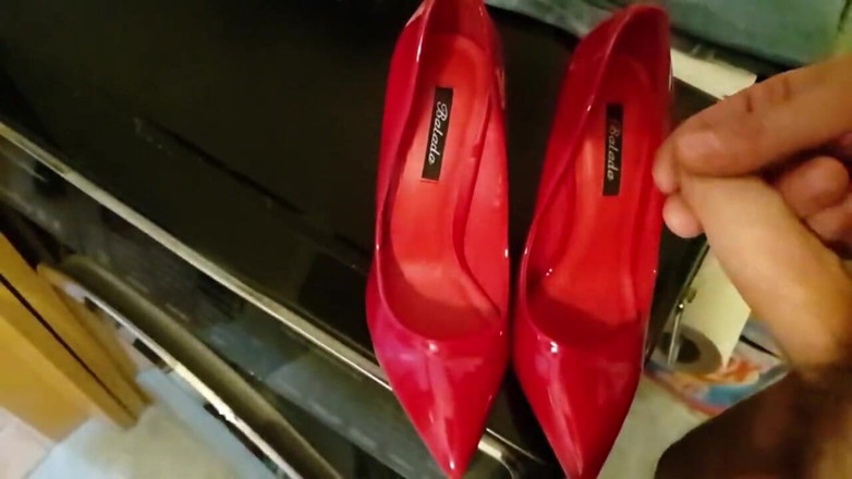 Milosbroz: Red high heel my gf cum