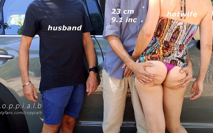 Coppialb: Setkání na parkovišti