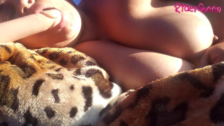 Only Riderqueen BBW Step Mom Latina Alone: Em primeiro plano - surpresa no boquete em Tend