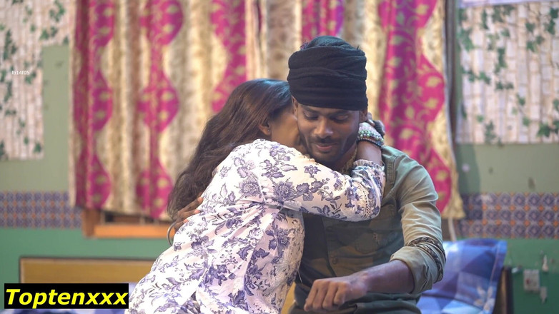 TopTenXXX Premium: Indo afrykański chłopak rucha piękną indyjską dziewczynę