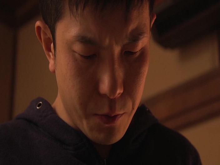 MBM3988: A063g03 üvey annesinin öğleden sonra oturma odasındaki ilişkisine tanık olan bir aptal...