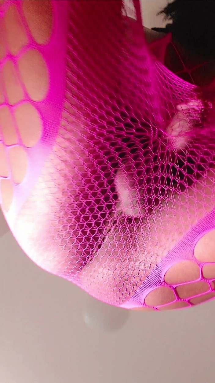 Milah CrossxxX: Milah En Ажурна троянда