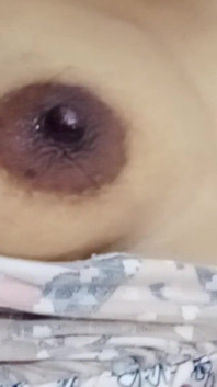 Vášnivý sex s přítelkyní s dokonalým tělem s velkými přírodními kozami