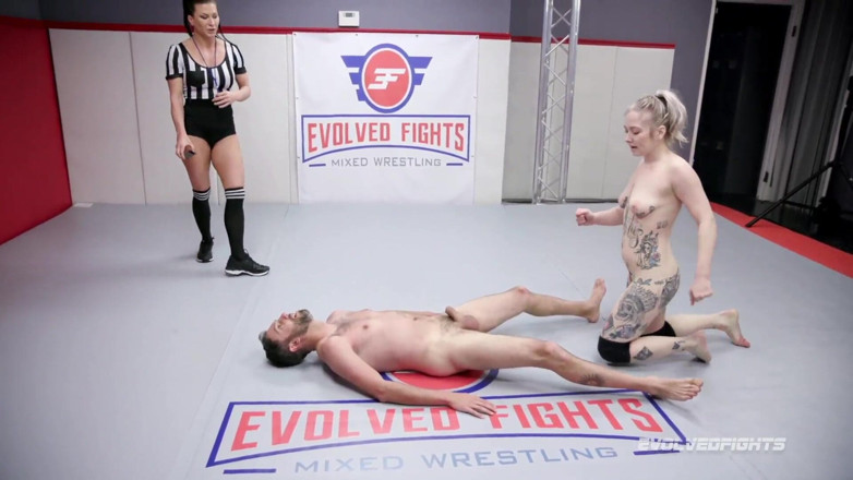 Evolved Fights: Kaiia Eve Vs Jay West Mixed Wrestling