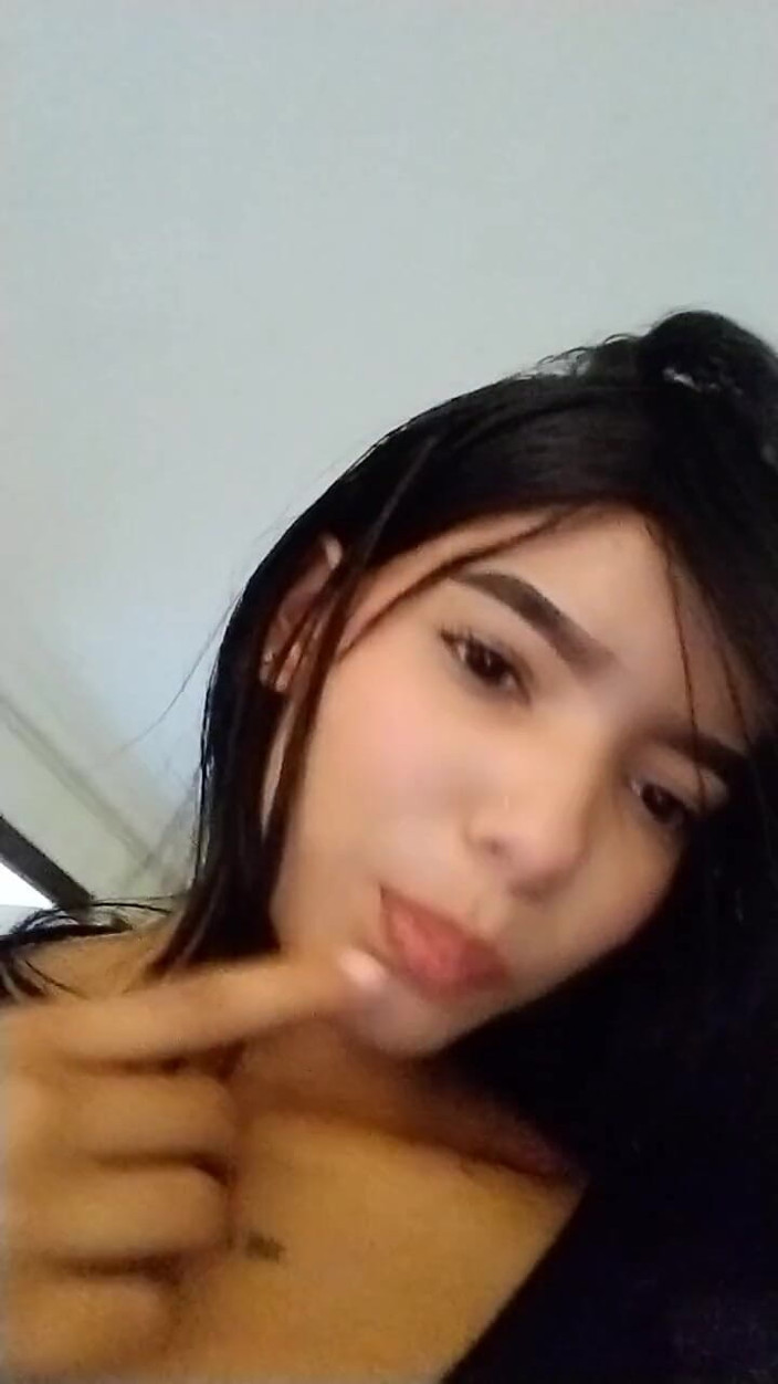 Angela Xoo: Latina Sex Naked Natural Boobs and Masturbation
