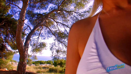 Big Boobs at Play: Sexy cheating wife gets picked up and intense fucked outdoors