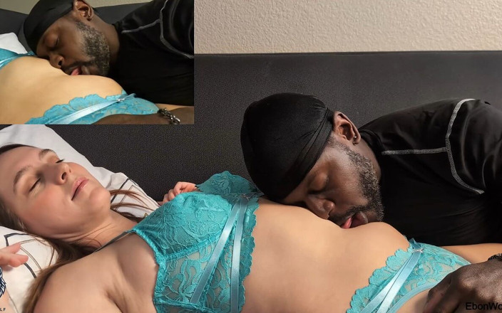 EbonWolf496: Adoration du ventre à double caméra avec Cadence Lux