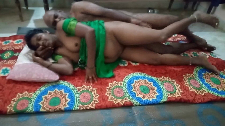 Desi palace: Saree sex