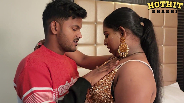 Hothitbhabhi: yuva desi bilo bhaabhihaardakor desi larke ke saath seks (hindi odiyo)
