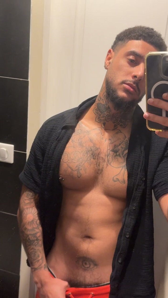 Damien Custo: Damien custo sexy francesa músculo