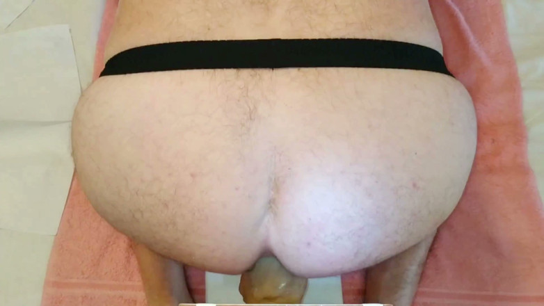 Dildofuckerxxx: Fute-mi pizda lacomă