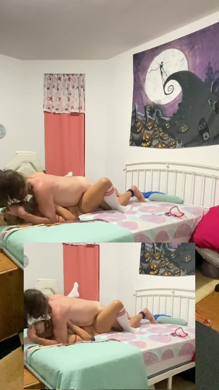 Dominator13: Seksi iç çamaşırı, ateşli bir vücut, ateşli seks, ama dölü inliyor...